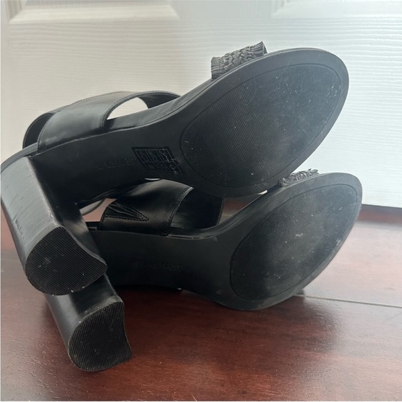 Size 10 Nine West Women’s Black Pinto Heels Pumps Strappy Sandals - Picture 7 of 7